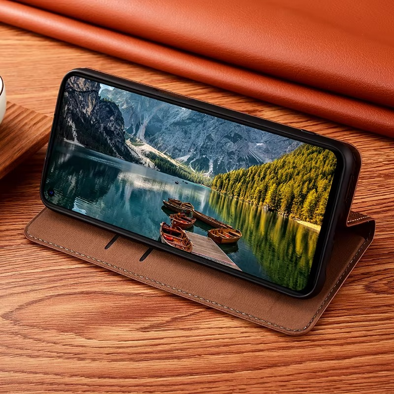Luxury iPhone Case — Business Flip Wallet Genuine Leather Cover with Kickstand, Magnetic Full-Protection Design & Anti-Scratch Non-Slip Finish