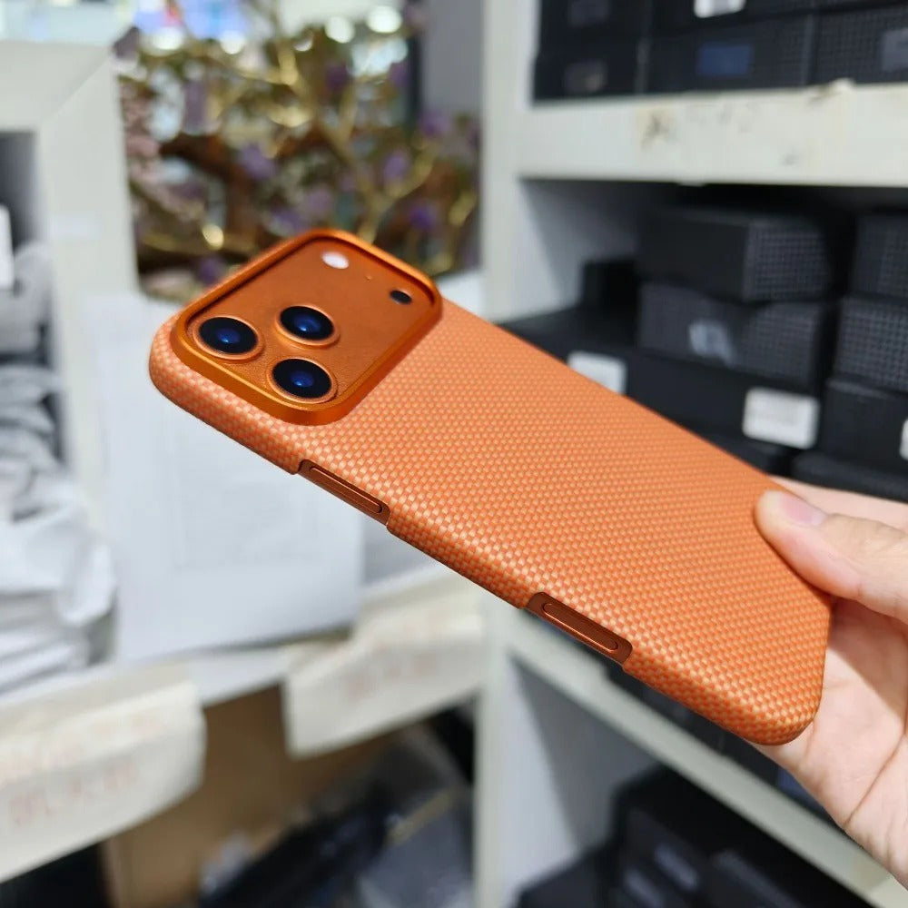 Luxury iPhone Case — Magnetic Carbon Aramid Fiber Cover with Kevlar Build, Shockproof Protective Design and Full-Body Mobile Protection