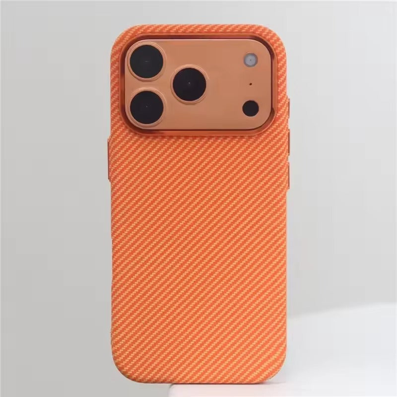 Minimalist iPhone Case — High-End Kevlar Carbon-Fiber Magnetic Cover with Slim Shockproof Design and MagSafe Wireless-Charging Compatibility