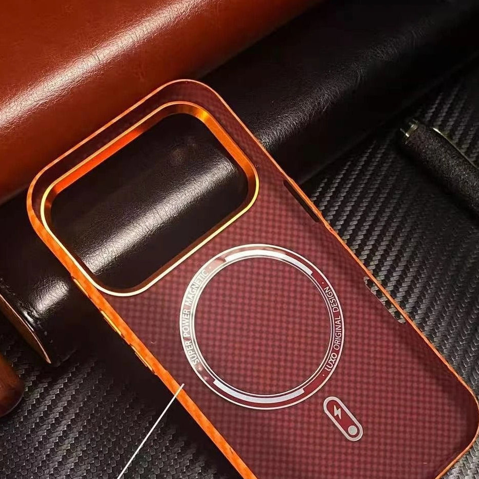 Minimalist iPhone Case — High-End Kevlar Carbon-Fiber Magnetic Cover with Slim Shockproof Design and MagSafe Wireless-Charging Compatibility
