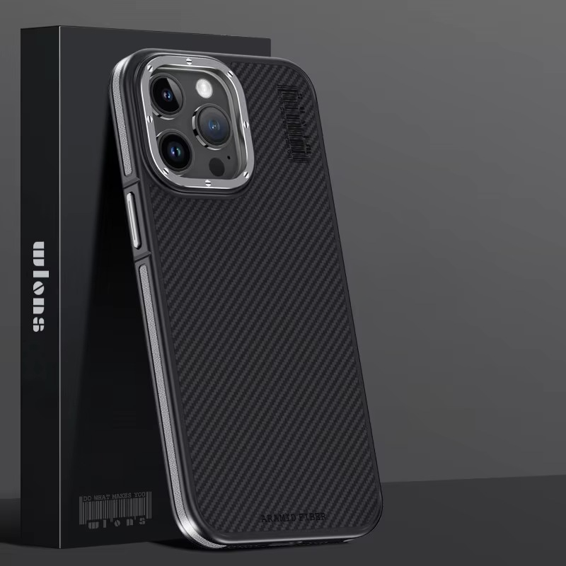 Premium iPhone Case — 600D Kevlar Series Magnetic Cover with Metal Camera Ring, Shockproof Half-Wrapped PC+TPU Design & MagSafe Compatibility