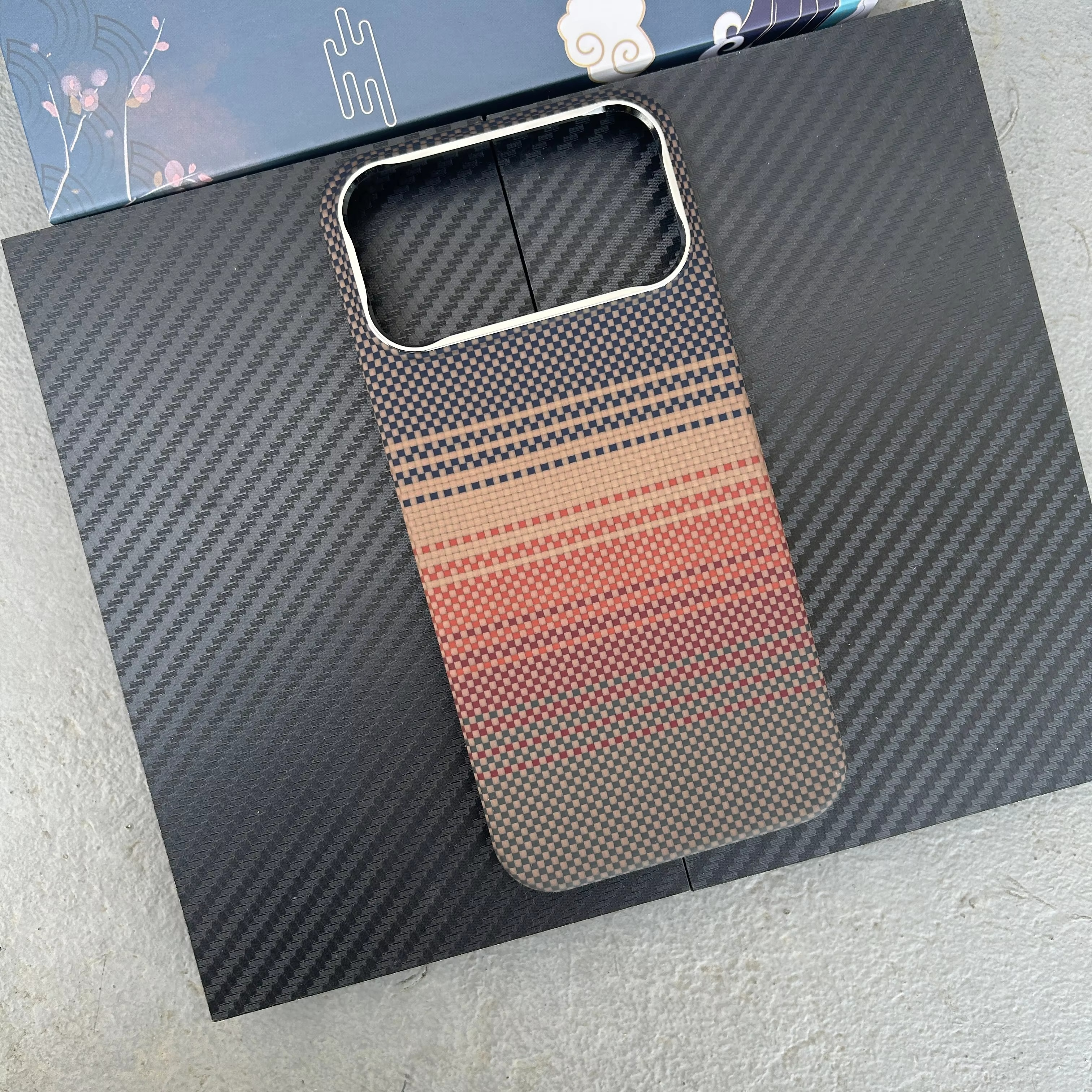 Premium iPhone Case — Real Carbon Fiber Aramid Magnetic Cover with MagSafe Support, Tough Lightweight Protective Design