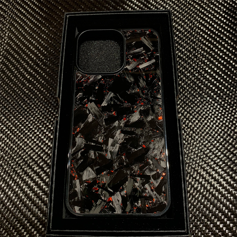 Premium iPhone Case — Real Glossy Forged Carbon Fiber Full-Coverage Magnetic Cover with MagSafe Support & Textured TPU Hybrid Design