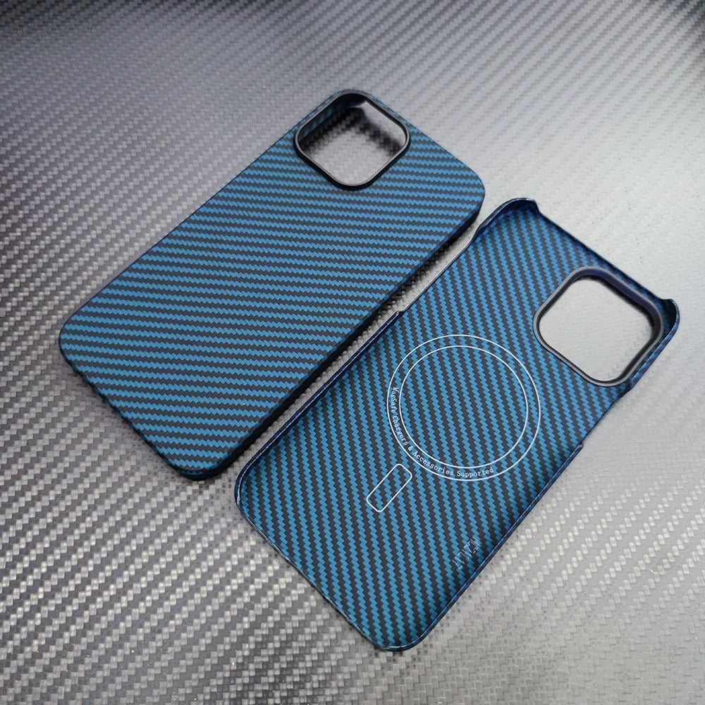 Premium iPhone Case — Thin Aramid Fiber Magnetic Cover with MagSafe Compatibility, Ultra-Lightweight Carbon Texture & Durable Half-Wrapped Design