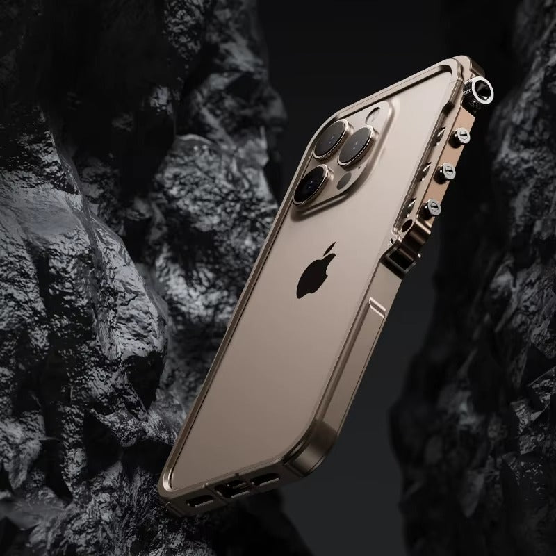 Rugged iPhone Case — Full-Metal Mechanical Mecha Cover with Military-Grade Shockproof Aluminum Design, Lightweight Drop-Proof Protection and Lanyard Support