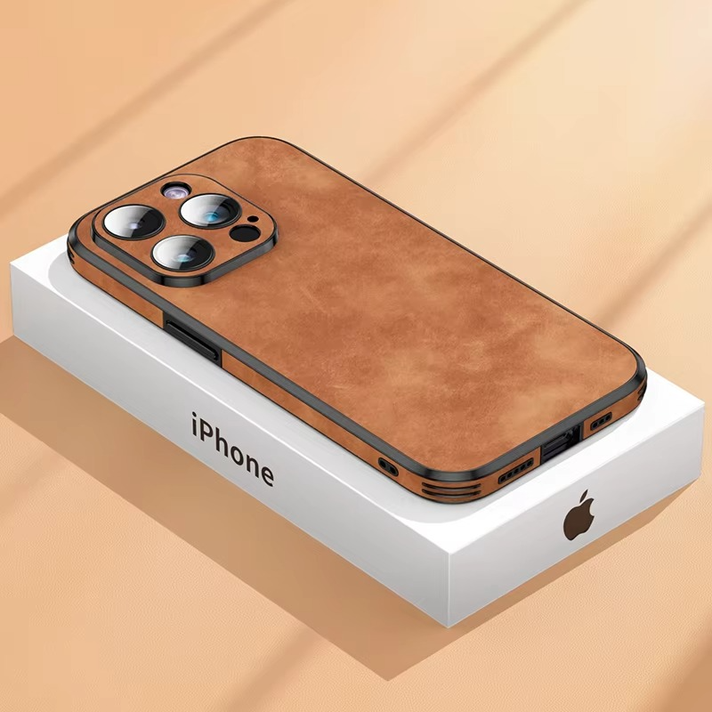 Luxury iPhone Case — Leather Bumper Cover with Lens Protection, Shockproof Full-Coverage Design, Magnetic Wireless Charging Compatibility and Anti-Fingerprint Scratch-Resistant Finish