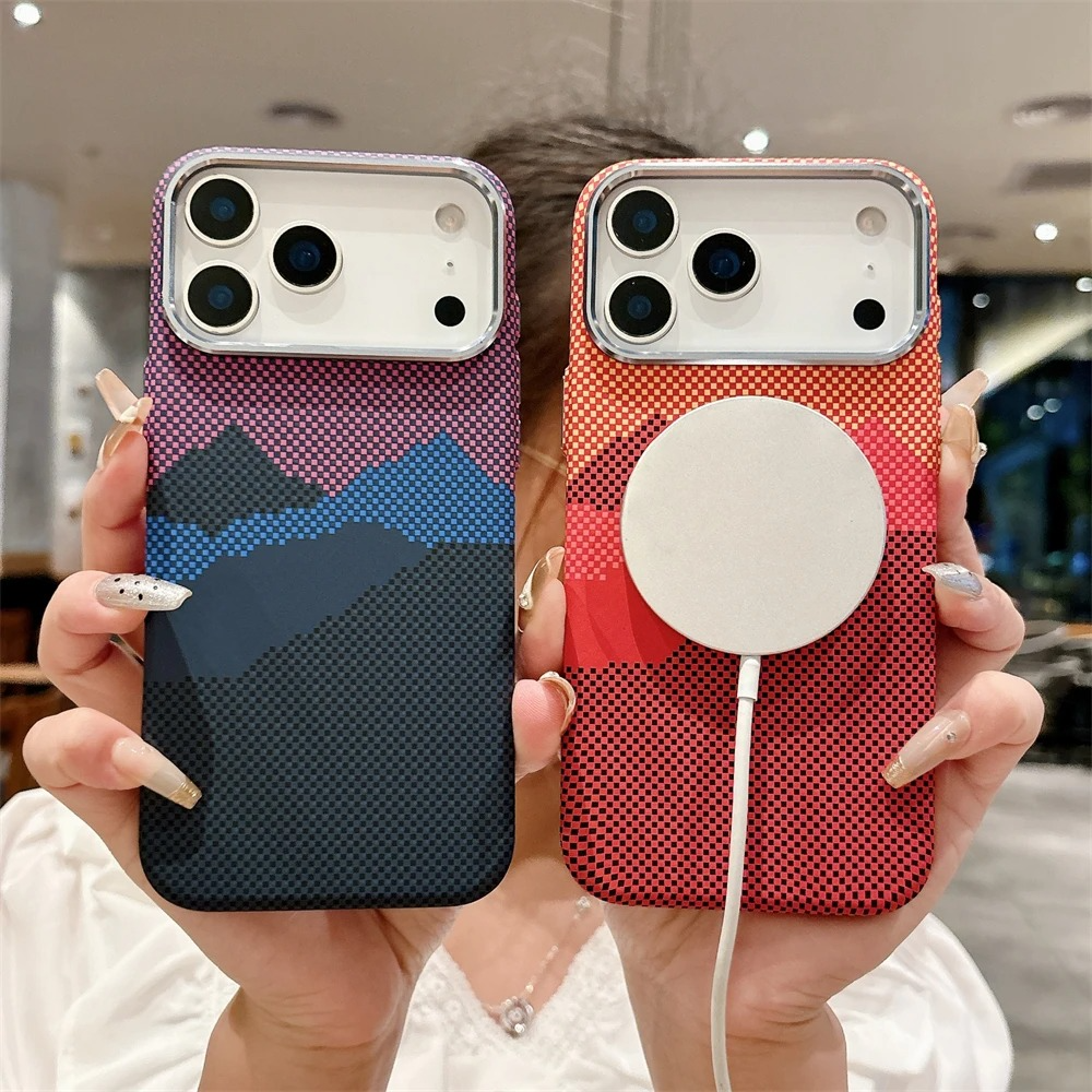 Luxury iPhone Case — 1500D Kevlar Carbon Fiber MagSafe Cover with Metal Lens Ring, Shockproof Anti-Fingerprint Anti-Scratch Textured Design