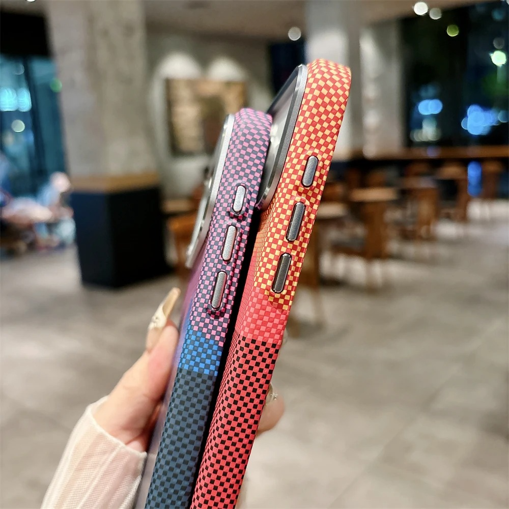 Luxury iPhone Case — 1500D Kevlar Carbon Fiber MagSafe Cover with Metal Lens Ring, Shockproof Anti-Fingerprint Anti-Scratch Textured Design