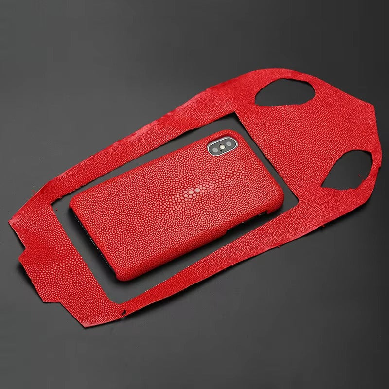 Luxury iPhone Case — Genuine Stingray Leather Shockproof Cover with Lightweight Half-Wrapped Design, Anti-Fingerprint Dustproof Protection and Premium Craft Finish
