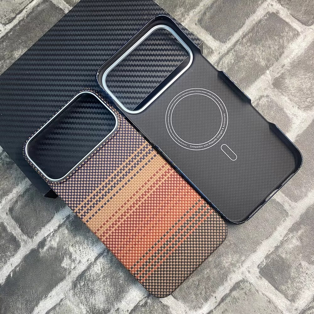 Luxury iPhone Case — Ultra-Thin 600D Real Carbon Fiber MagSafe Cover with Aramid Kevlar Protection, Matte Anti-Fingerprint Full-Coverage Waterproof Design