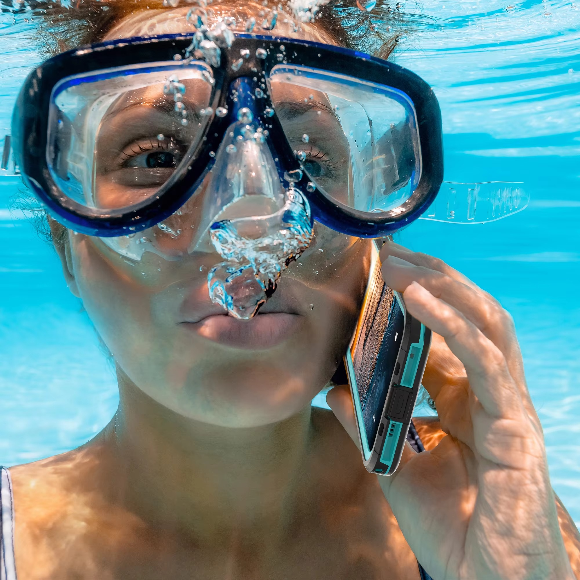 Rugged iPhone Case IP68 Waterproof MagSafe Cover — Full Body Protective Design for Diving and Swimming, Magnetic Shockproof Anti-Fingerprint Scratch-Resistant Finish