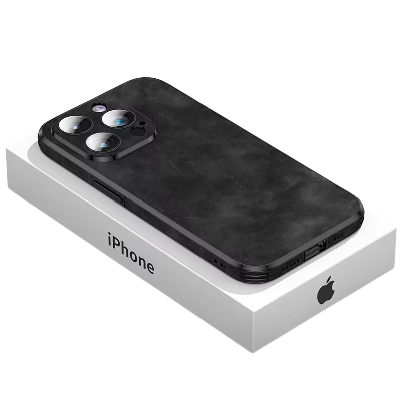 Luxury iPhone Case — Leather Bumper Cover with Lens Protection, Shockproof Full-Coverage Design, Magnetic Wireless Charging Compatibility and Anti-Fingerprint Scratch-Resistant Finish
